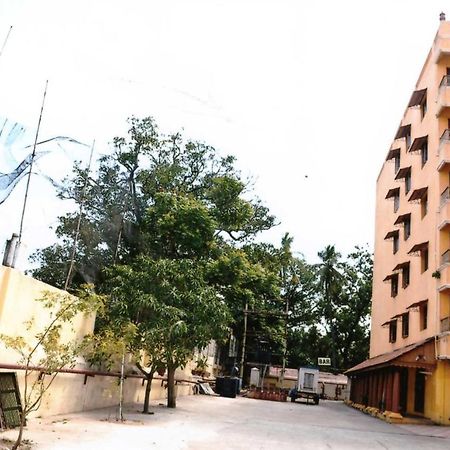 Hotel Soorya Heritage Inn Pondicherry Bagian luar foto